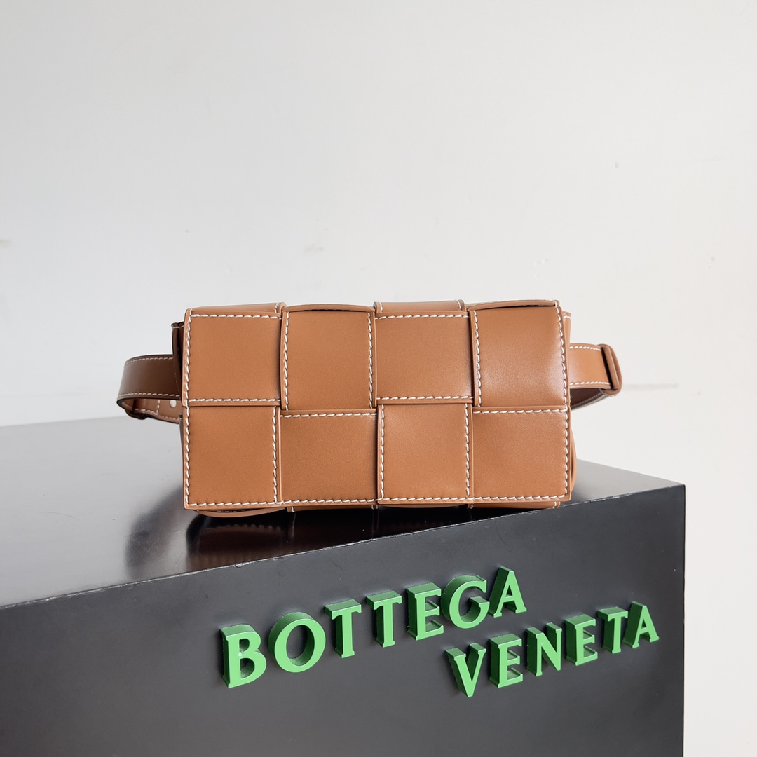 TOP Bottega Veneta BV Cassette Bags- Brown