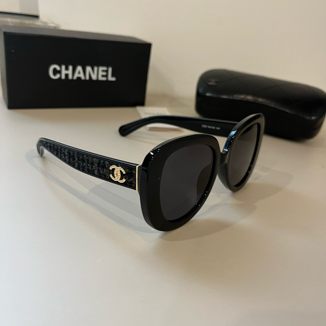 TOP CHANEL Sunglasses - 2 Colors