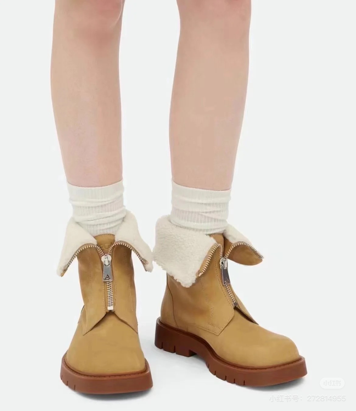 TOP Bottega Veneta BV Cowhide Boots - Khaki