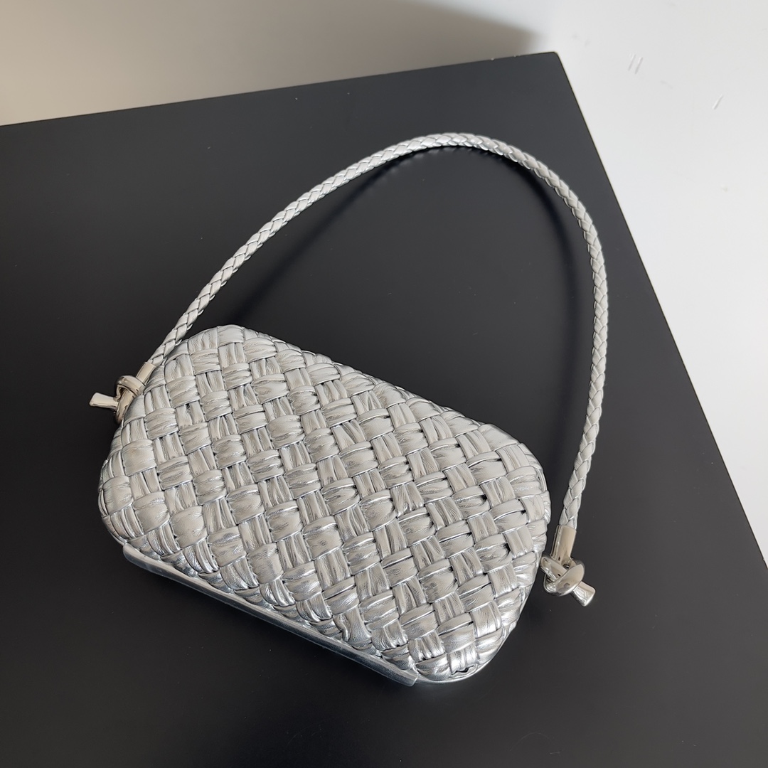 TOP Bottega Veneta BV Knotladies Evening Bag with Strap 20.5 cm - Silver