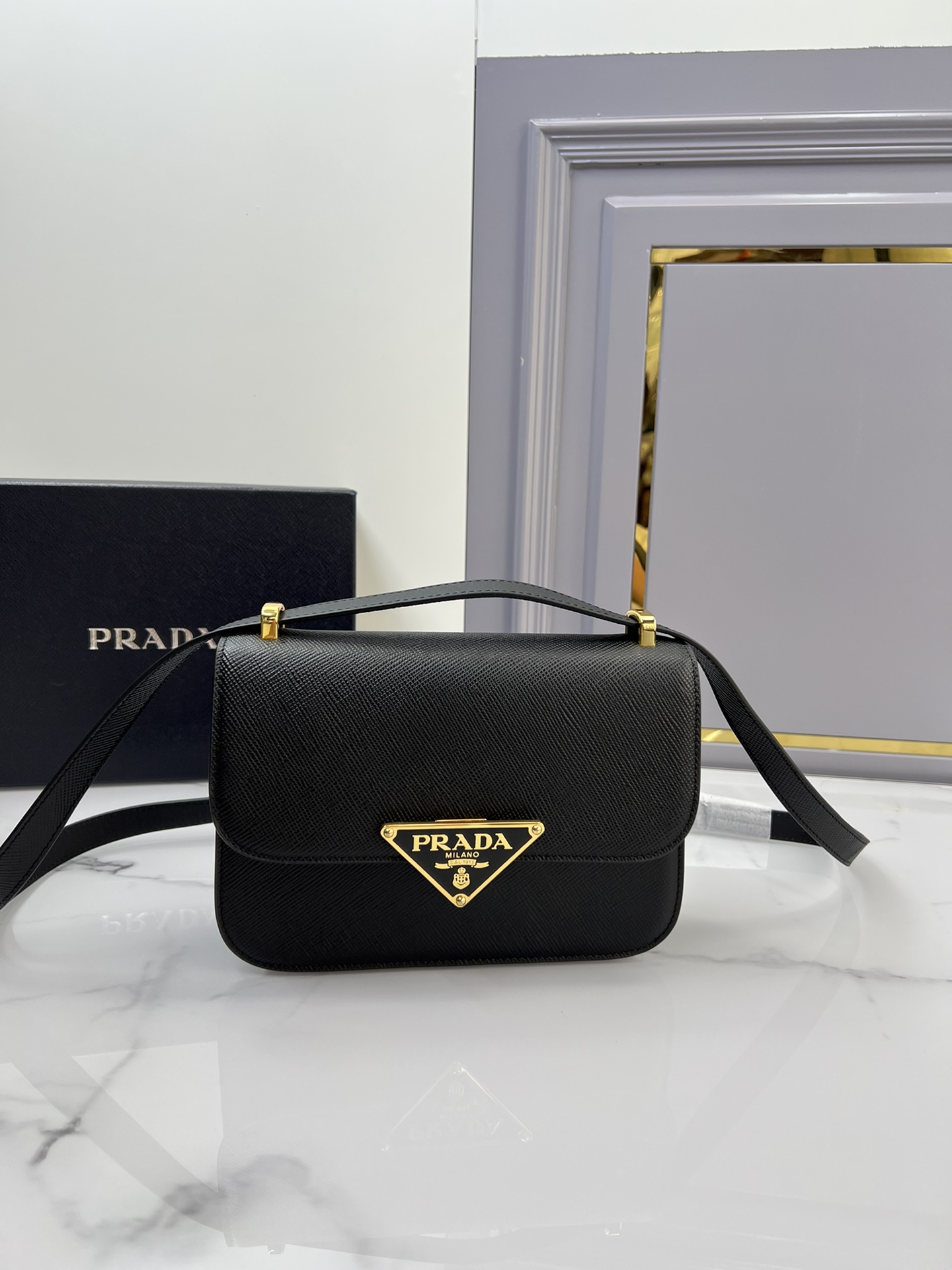 Top PRADA New Stewardess Bags 22x16x6 cm - 2 Colors