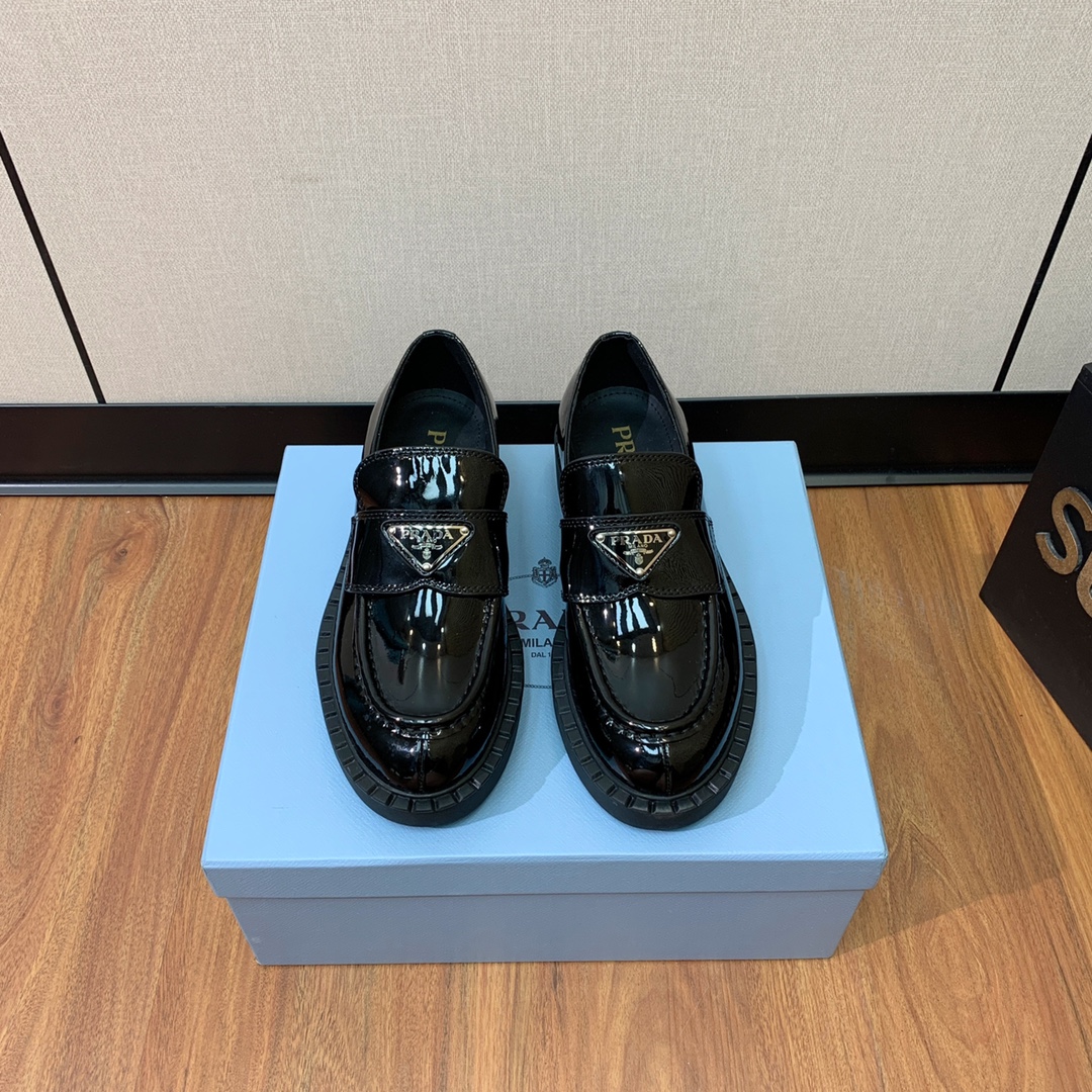 TOP PRADA Cow Patent Leather Shoes - 4 Styles