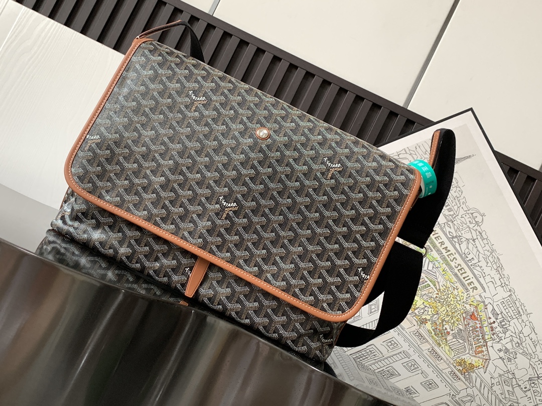 TOP Goyard Capetien Messenger Bag 26 cm x 13 cm x 39 cm - 5 Colors