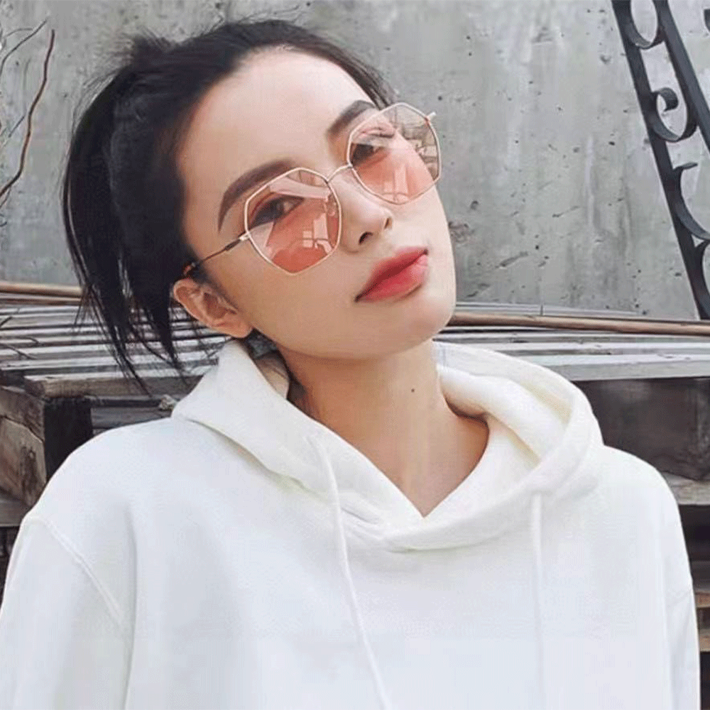 Chanel Outdoor Casual Sunglasses (Replica)