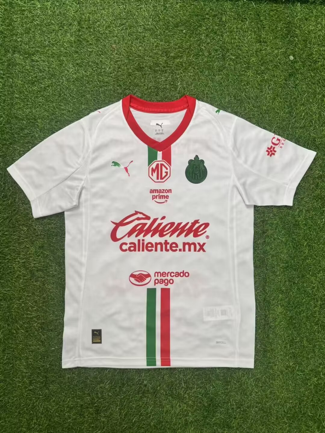 2025/2026 Chivas Away Soccer Jersey 1:1 Thai Quality