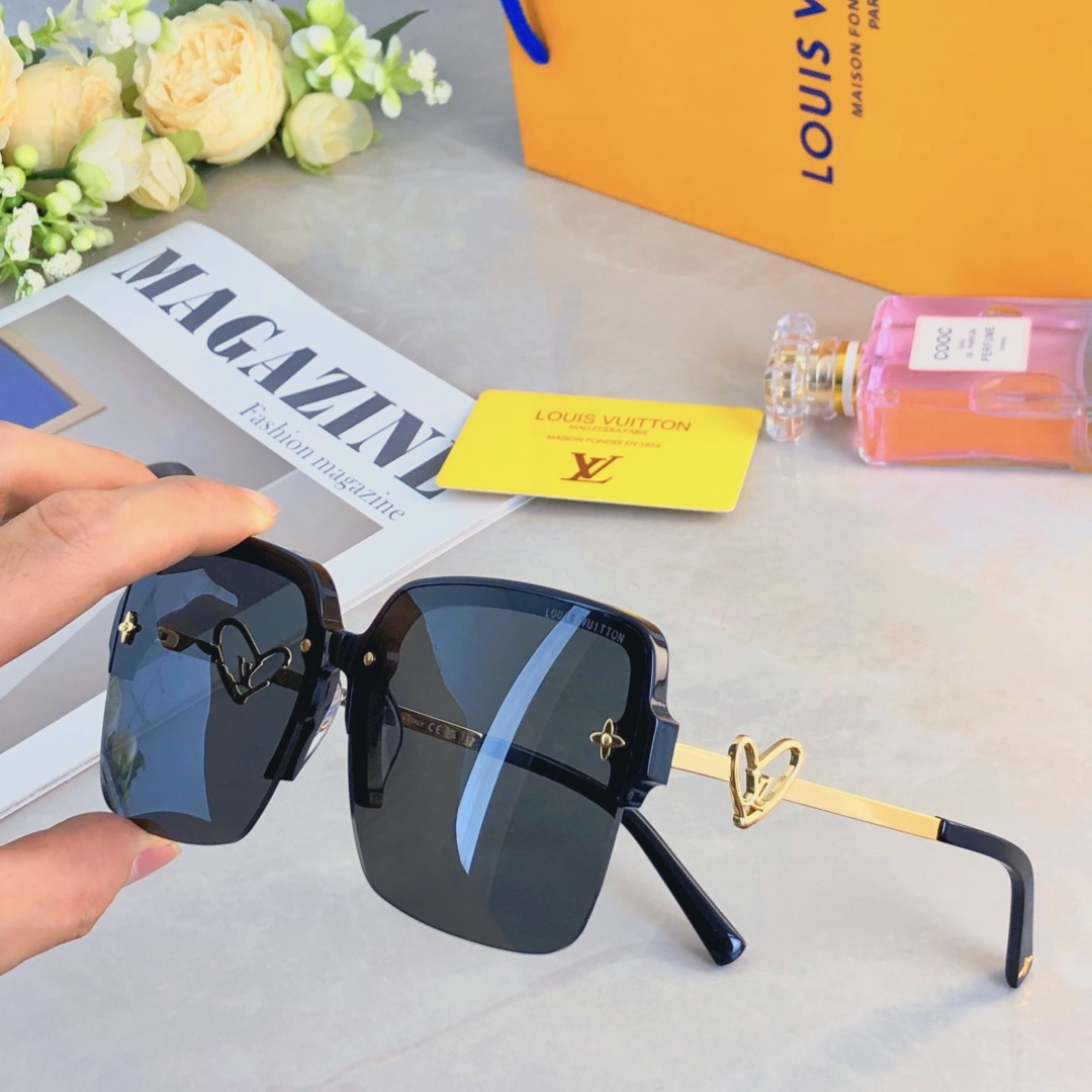 TOP Louis Vuitton LV Sunglasses - 3 Colors