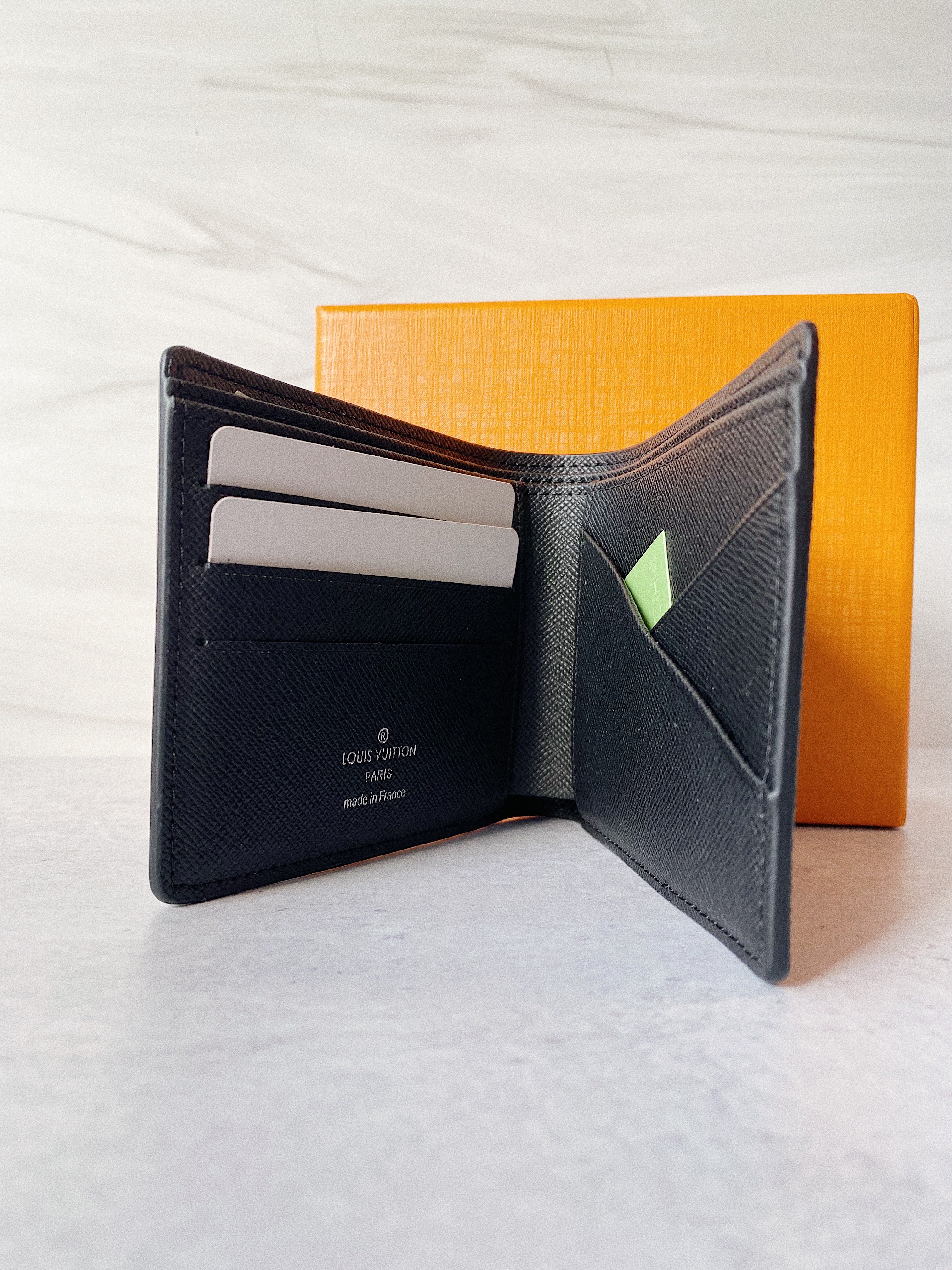 TOP Louis Vuitton LV L*uis V*itton Damier Ebene Marco Wallet - Black