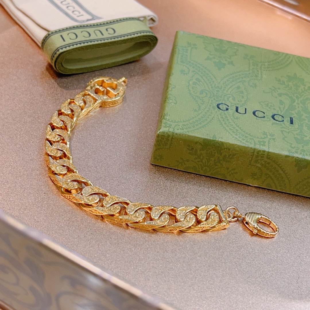 TOP GUCCI Men's/Women's Bracelet - Gold