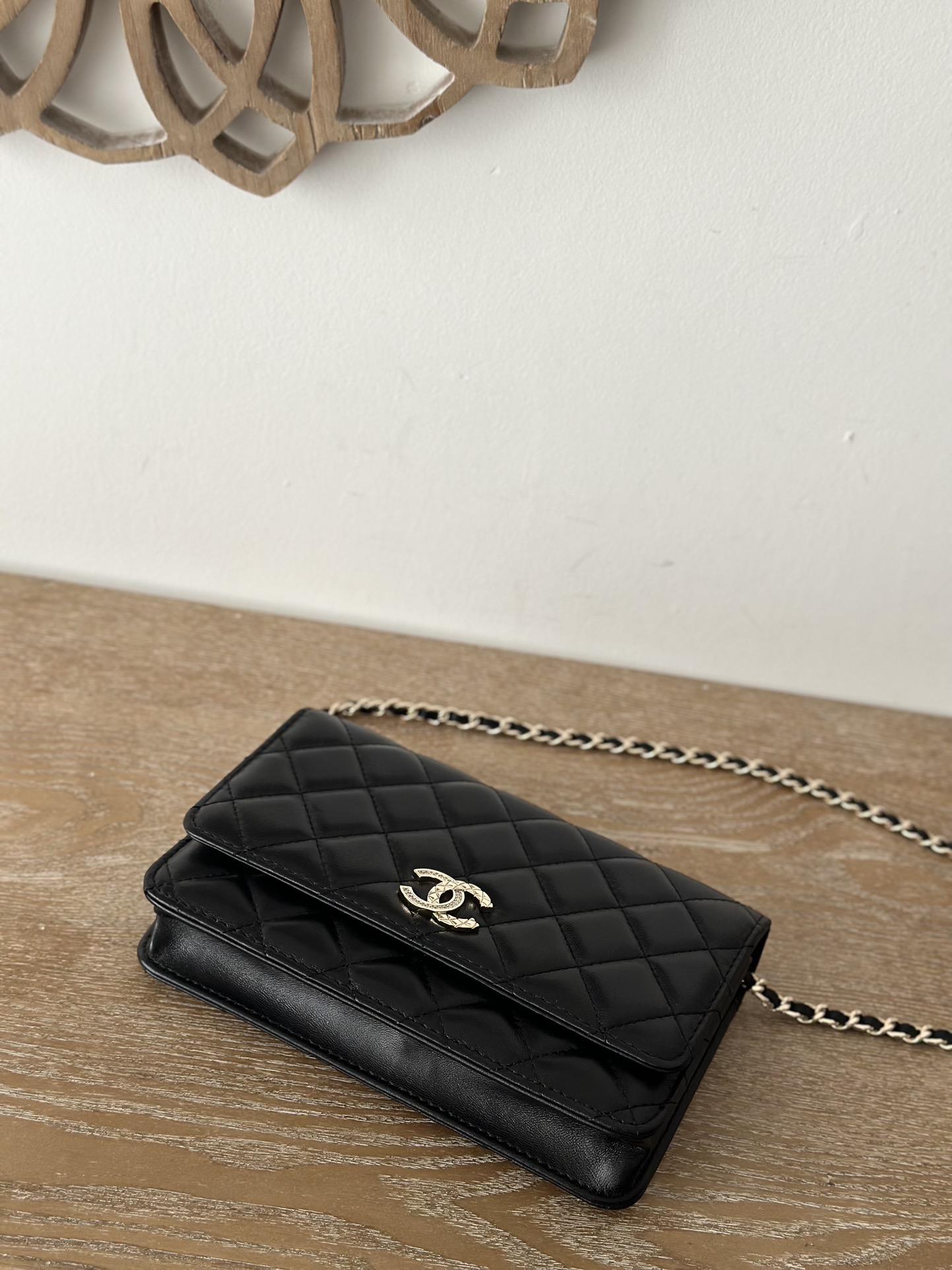 TOP CHANEL WOC Lambskin Bag 19 cm - Black