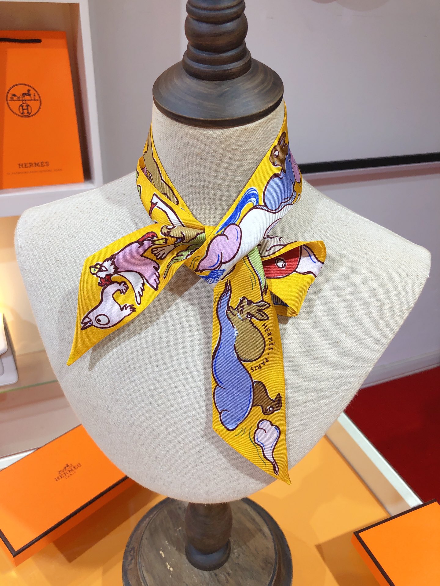TOP HERMES One Thousand and One Rabbits Twilly Scarf 86 x 5 cm - 4 Colours