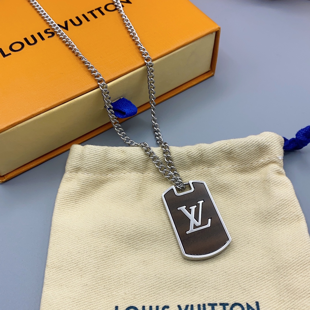 TOP Louis Vuitton LV Necklace