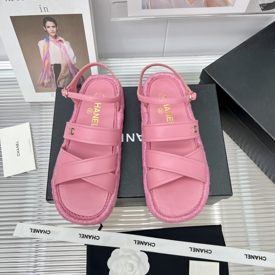 TOP CHANEL Sandals - Pink