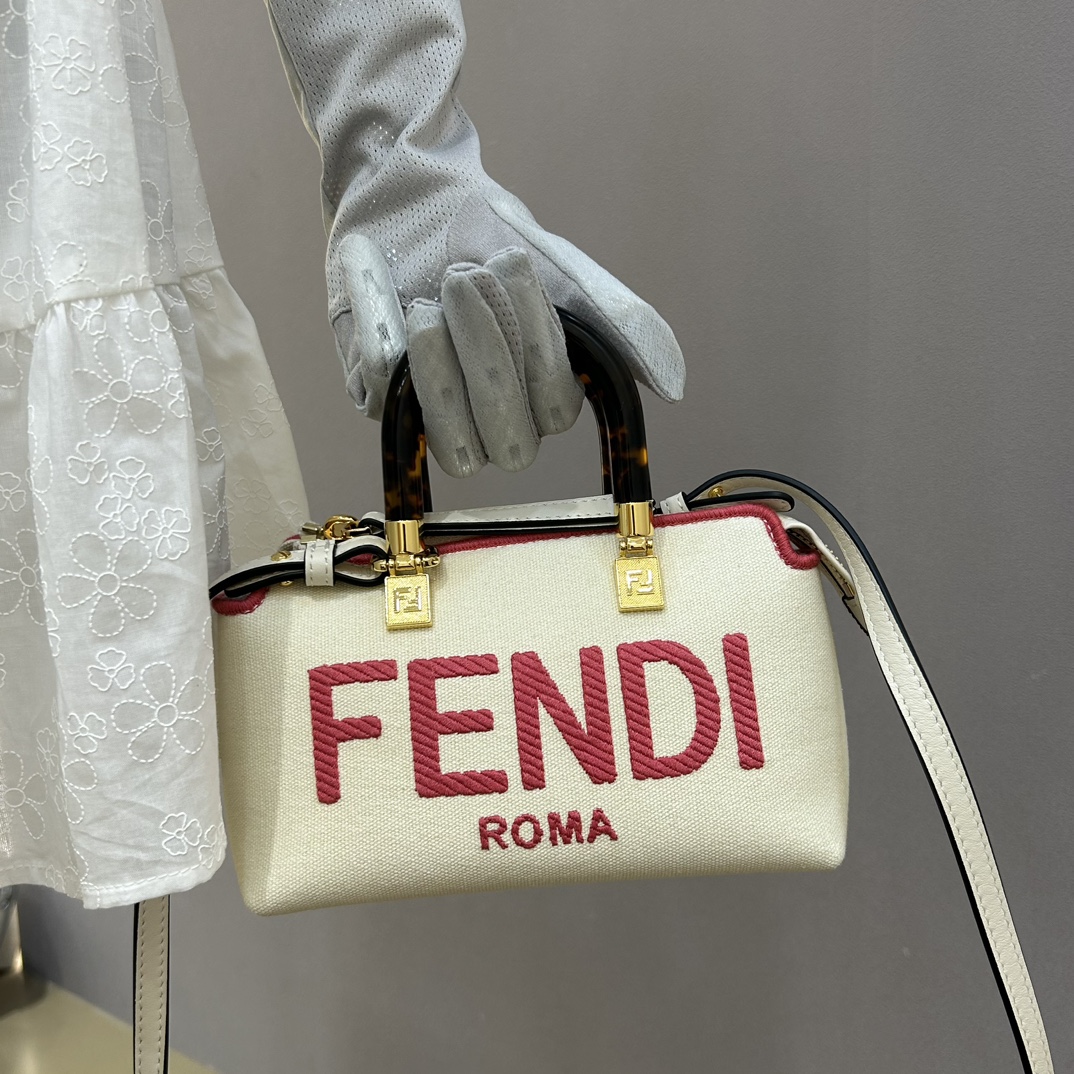 TOP FENDI Canvas embroidery Boston Bags - 17×18×8cm - GHW