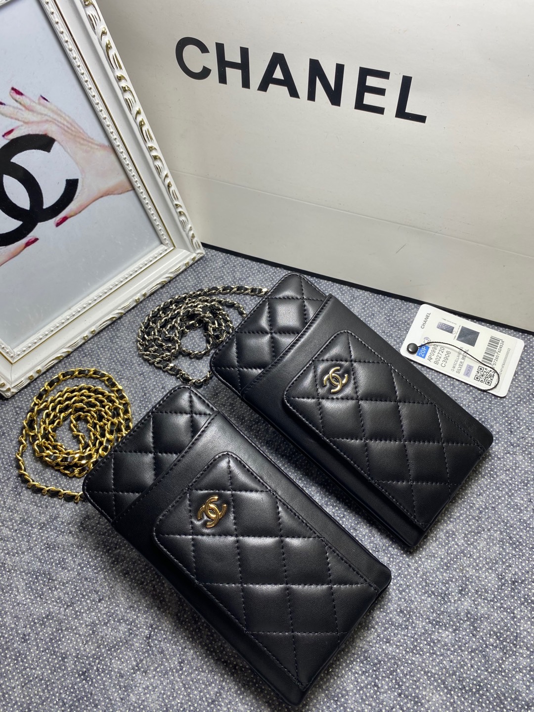 TOP CHANEL Lambskin Mobile Phone Bags 18.2*9*3cm - SHW&GHW - Black