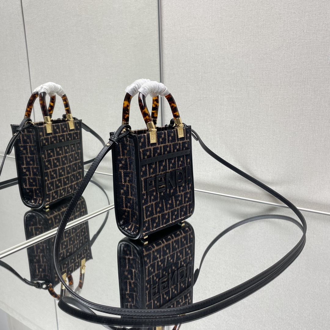 TOP FENDI Sunshine Mini Tote bag - Black