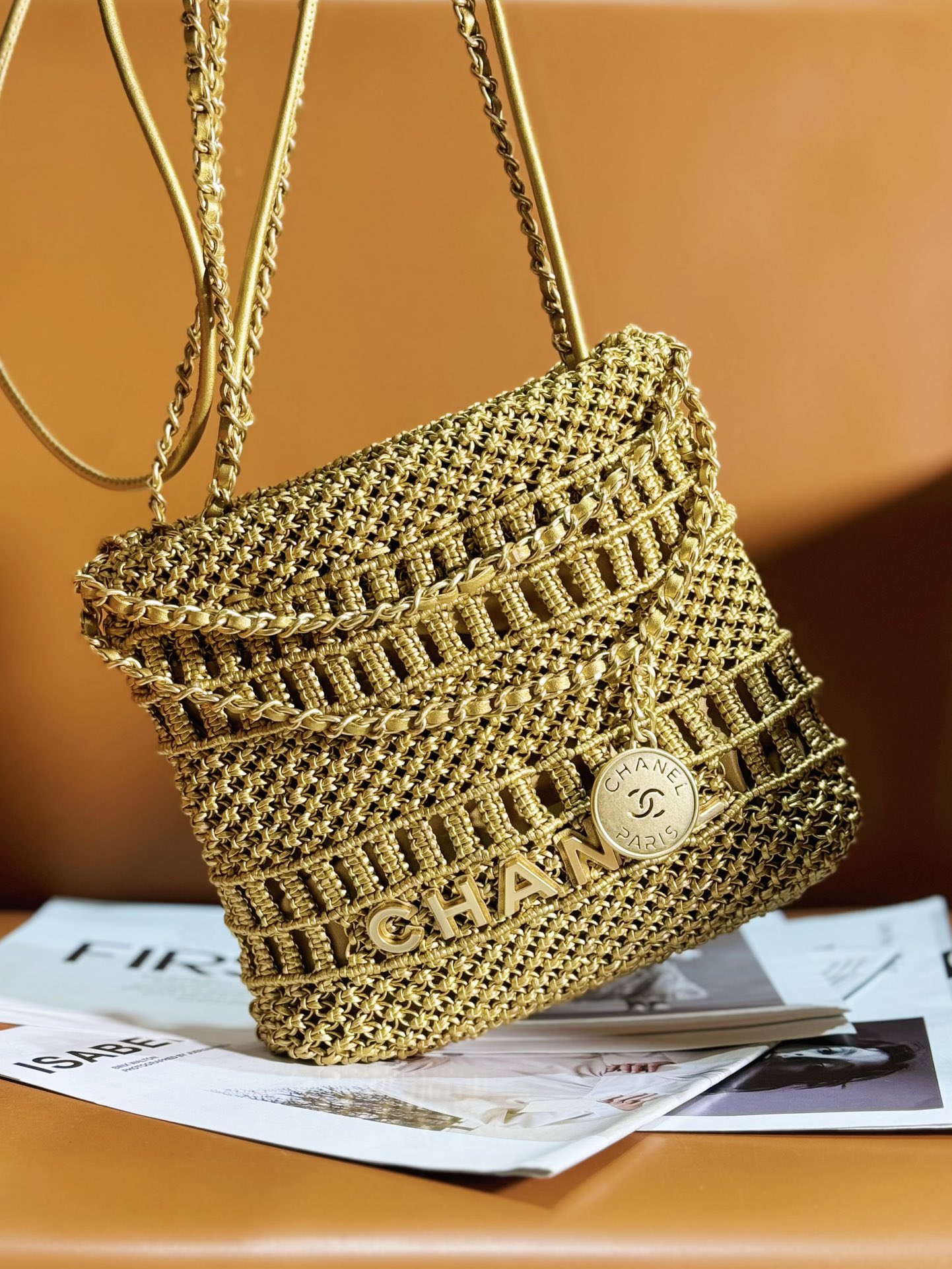 TOP CHANEL Mini 22 Bag Woven Calfskin 23x18.5x6cm - Gold&GHW