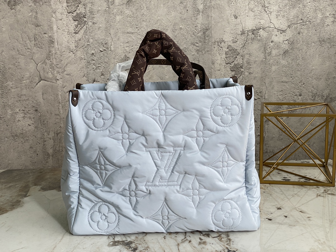 TOP Louis Vuitton LV On The Go Monogram Tote Bag Econyl 41x34x19cm - Light Blue