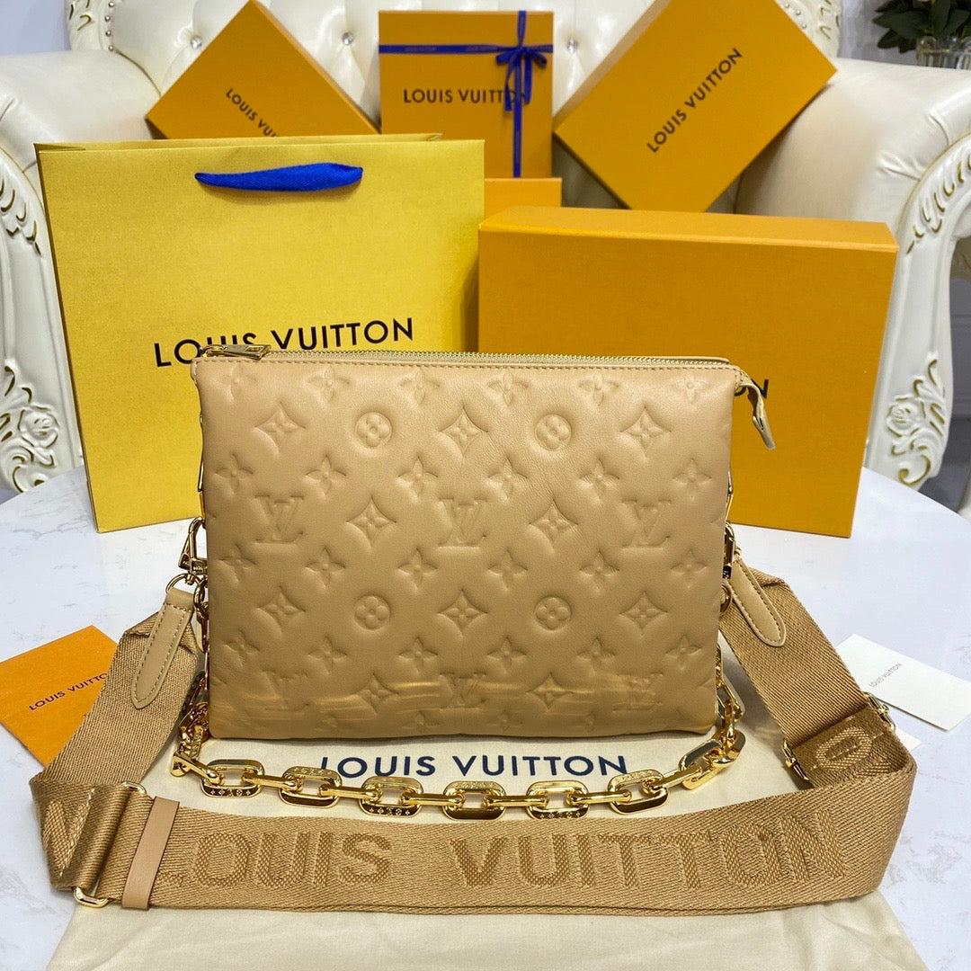 TOP Louis Vuitton LV Coussin Bag 26x20x12cm- Camel