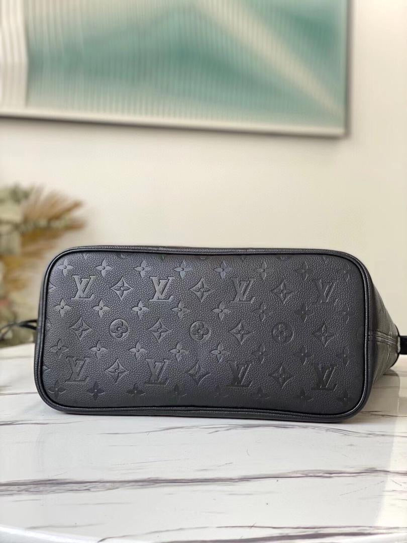 TOP Louis Vuitton LV L.V Neverfull MM Empreinte - Black