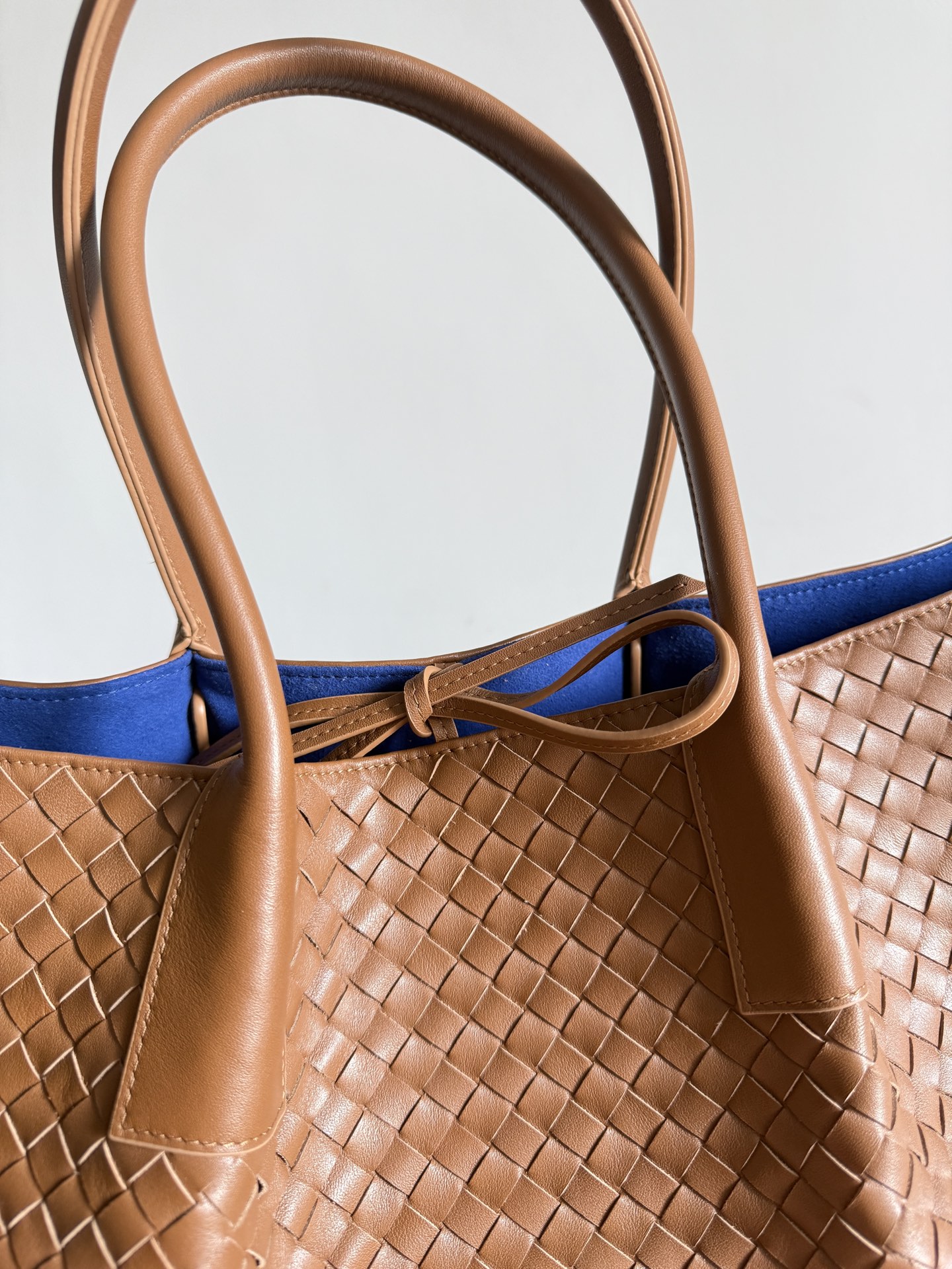 TOP Bottega Veneta BV Pinacoteca Bag 43x23x17.5cm - Brown