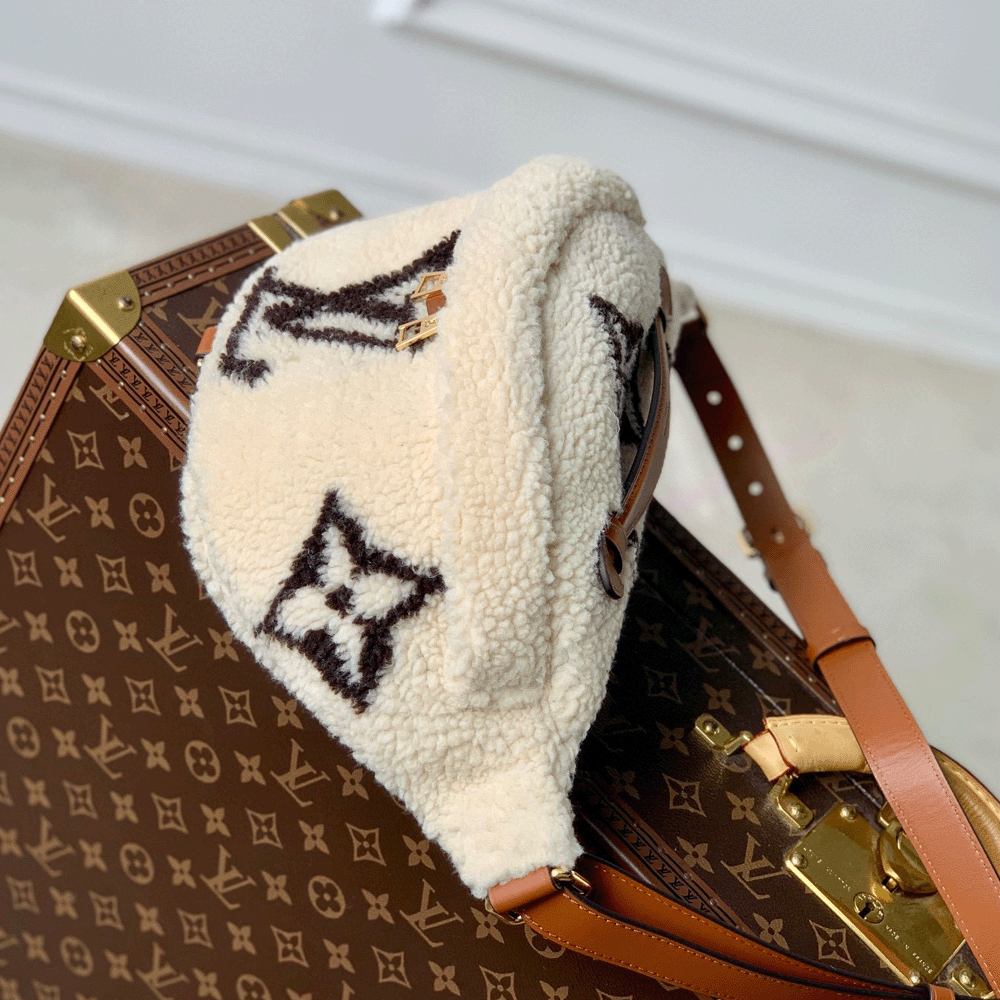 LV SKI Bumbag(Replica)