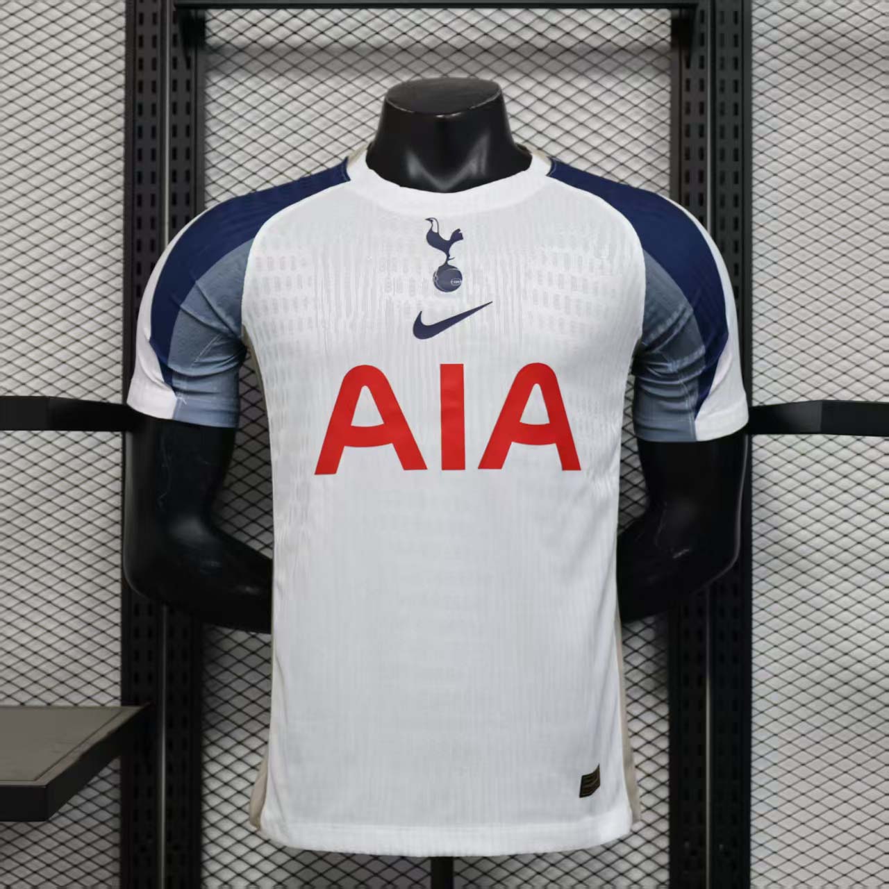 2025/2026 Player Version Tottenham Home Football Shirt 1:1 Thai Quality