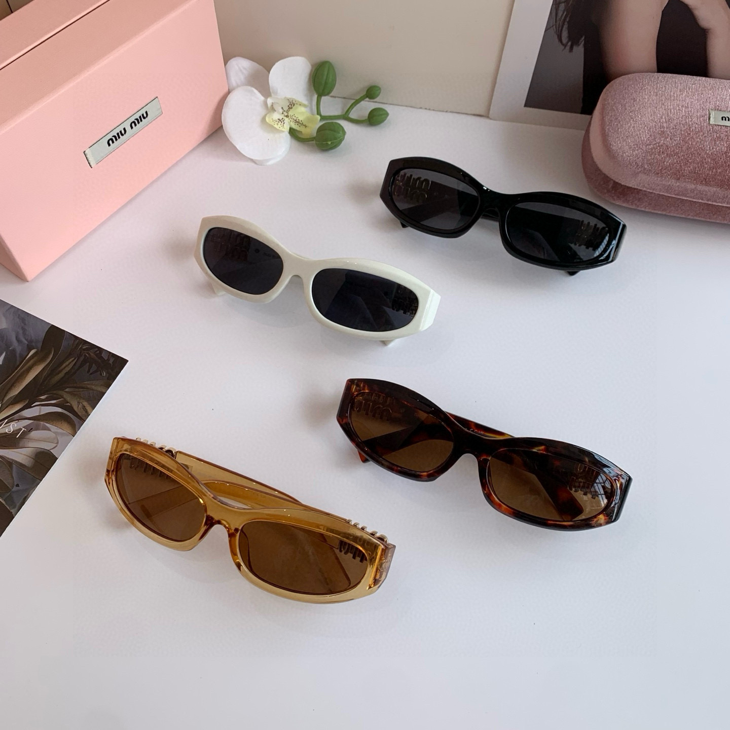 TOP Miu Miu Sunglasses - 4 Colors