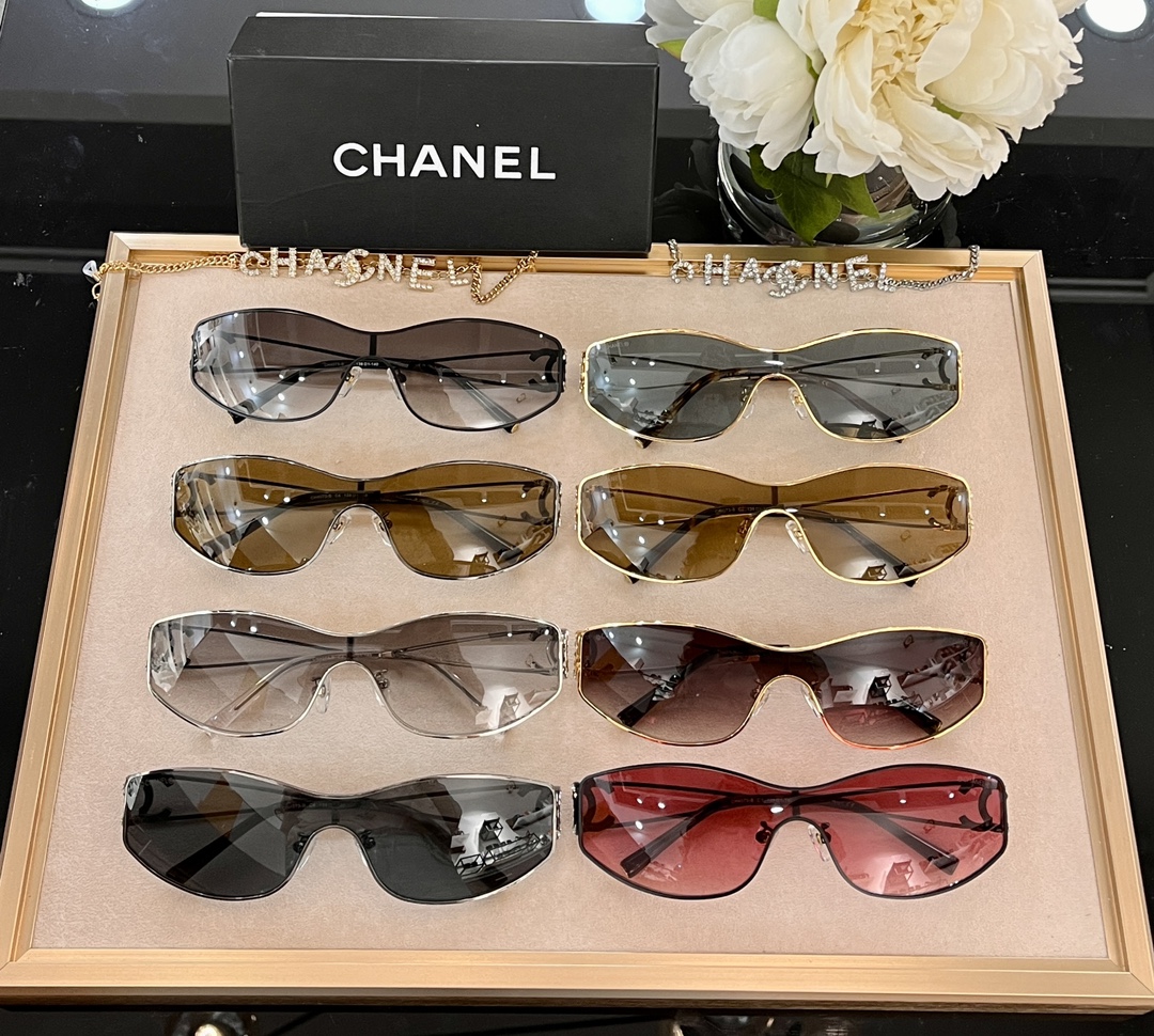 TOP CHANEL Sunglasses with Chain - 5 Colors