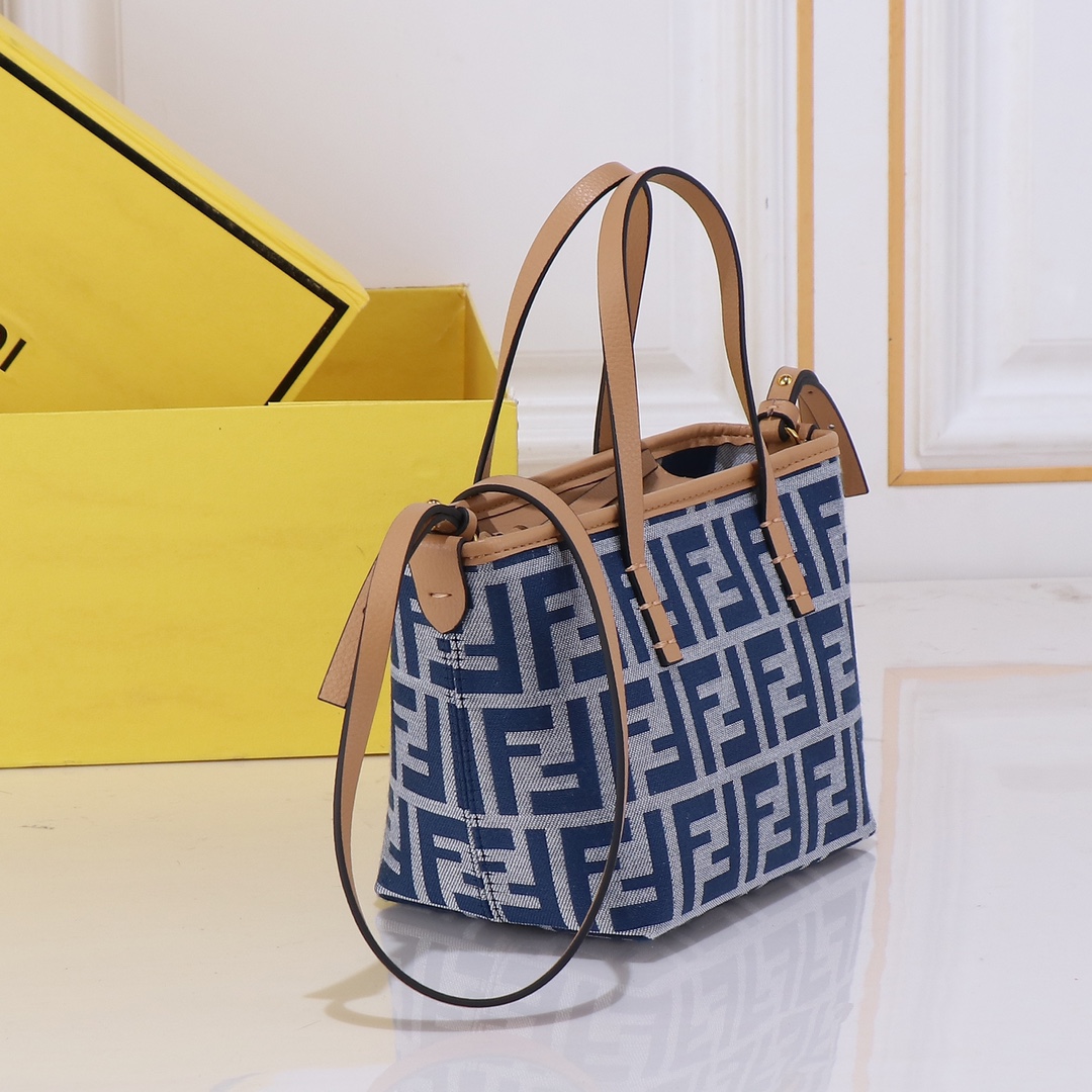 TOP FENDI Roll Bag Mini 15.5×13×11cm - 2 Color