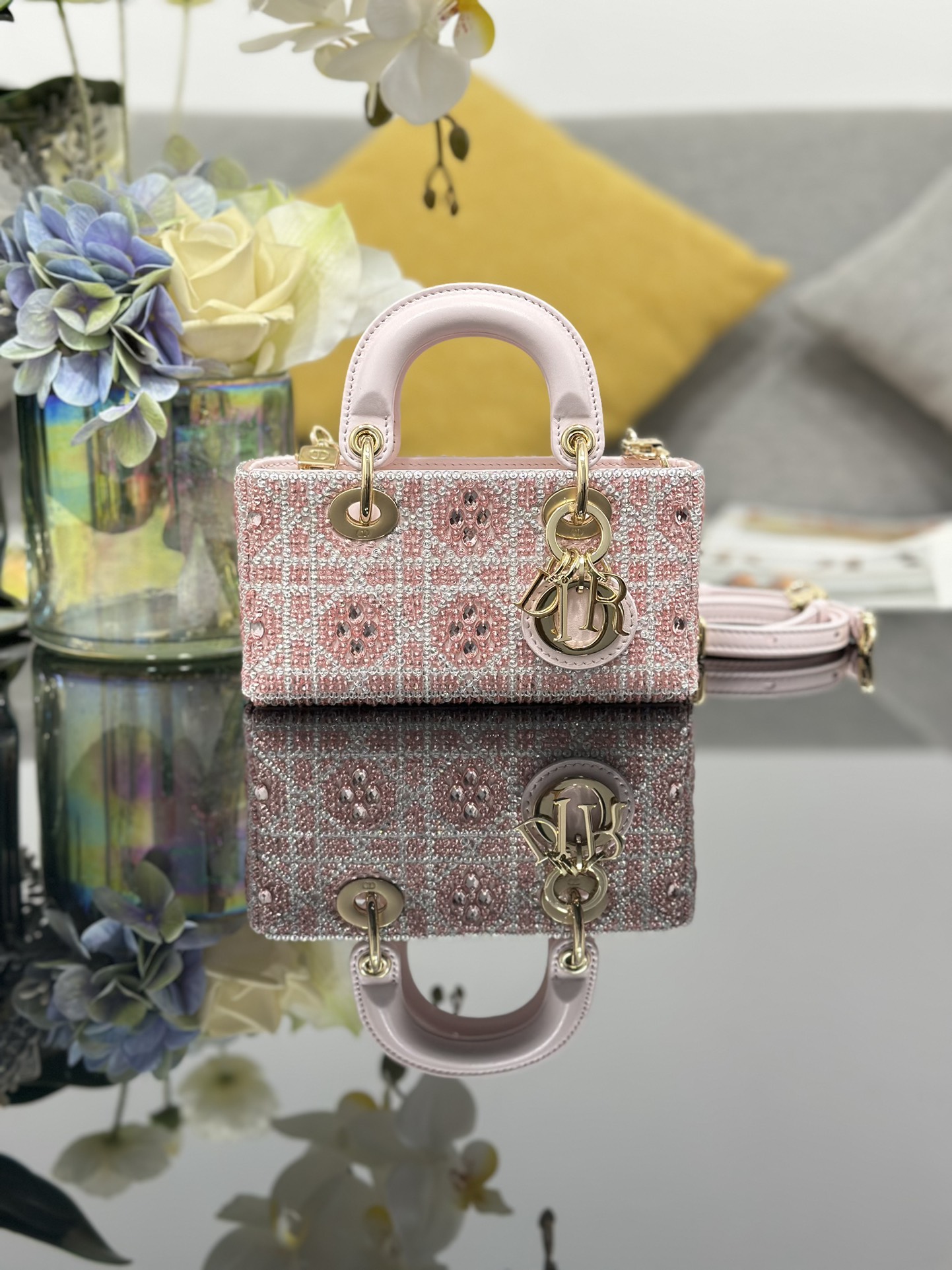 TOP Christian Dior Lady D-Joy Bag Embroidered Crystals 16 x 9 x 5 cm - Pink&GHW