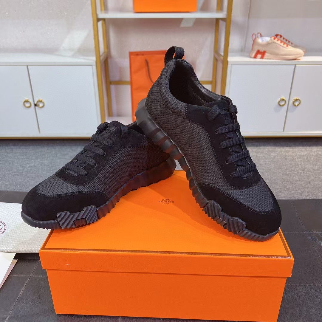 TOP HERMES Sneakers-Black