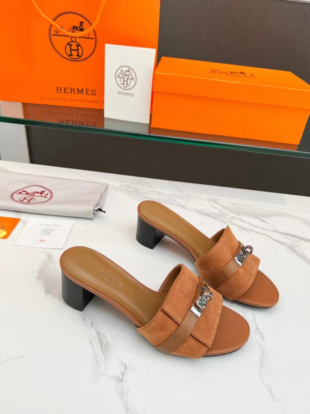 TOP HERMES Gigi Kelly Buckle Sandals - Brown