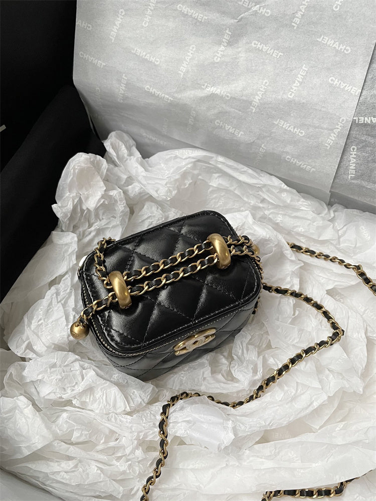 TOP CHANEL Mini Vanity Case Perfect Fit Bag - Black