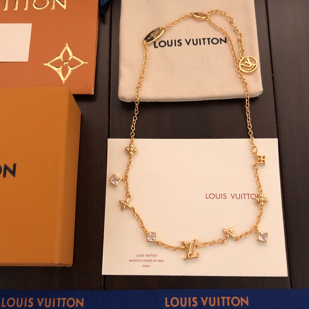 Louis Vuitton LV Diamond Bracelets M1040A & Necklaces M01322 （Replica）