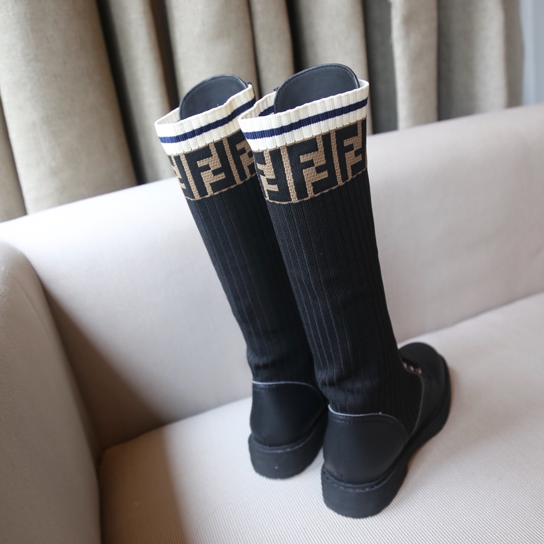 TOP FENDI FF Knitted Long Boots - Black