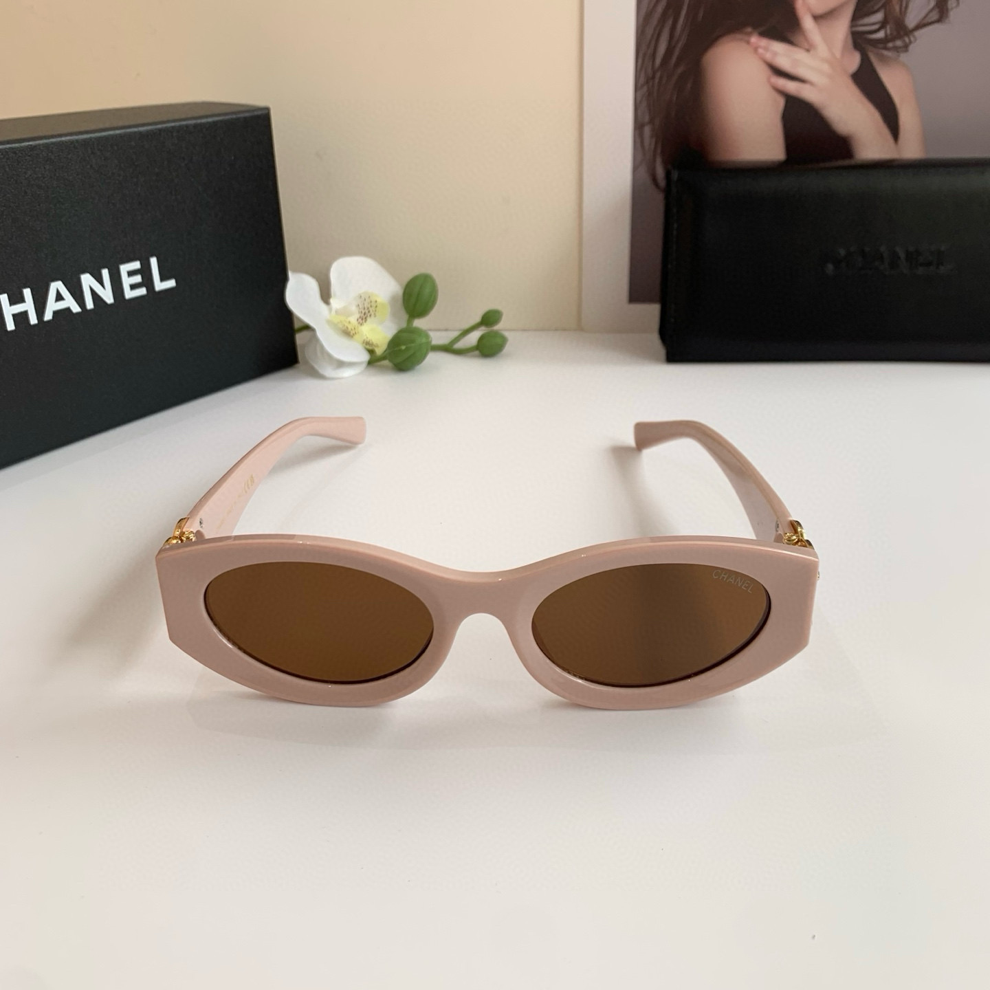 TOP CHANEL Sunglasses - 3 Colors