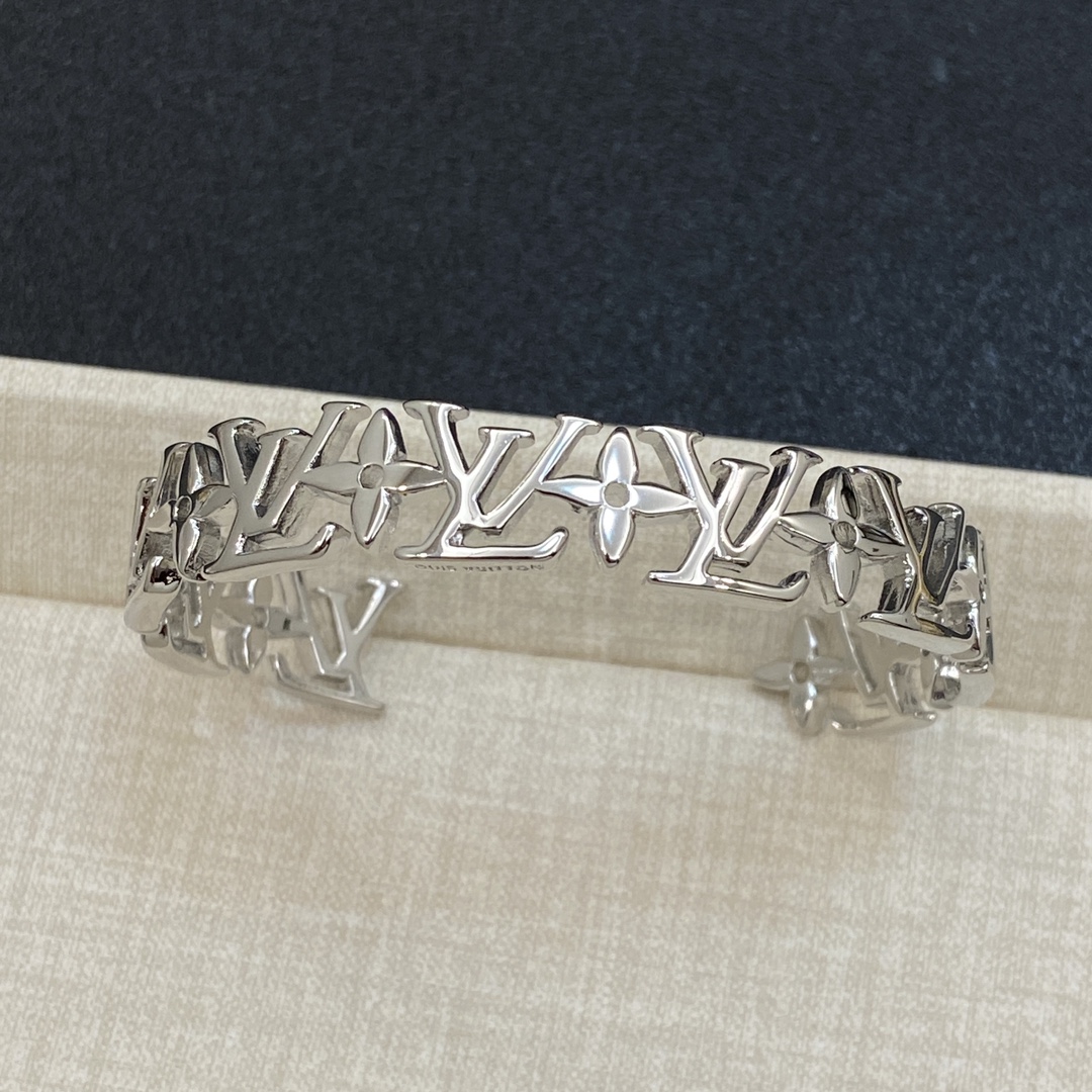 TOP Louis Vuitton LV Bracelets - 3 Colour