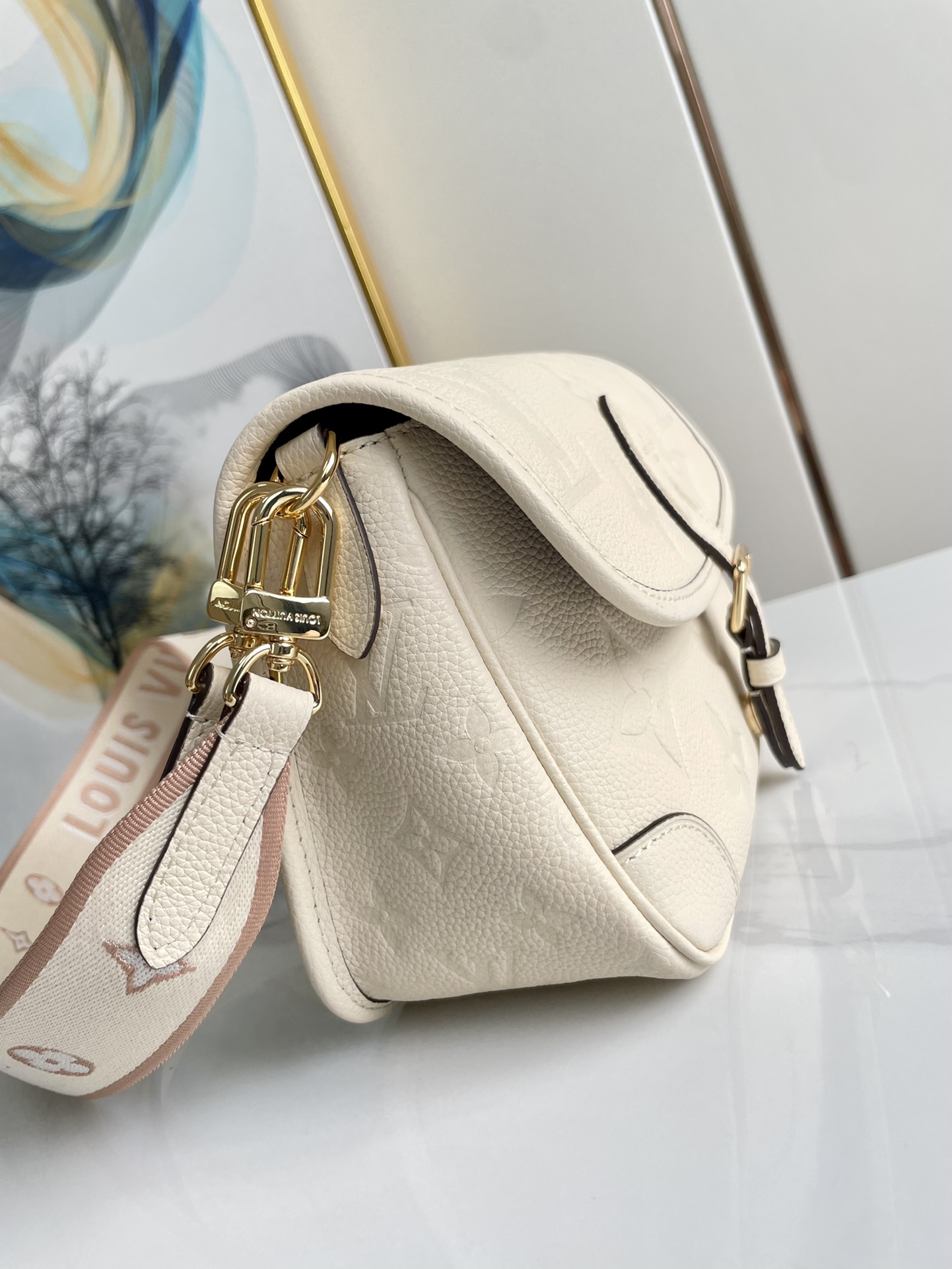 Louis Vuitton Diane M46388