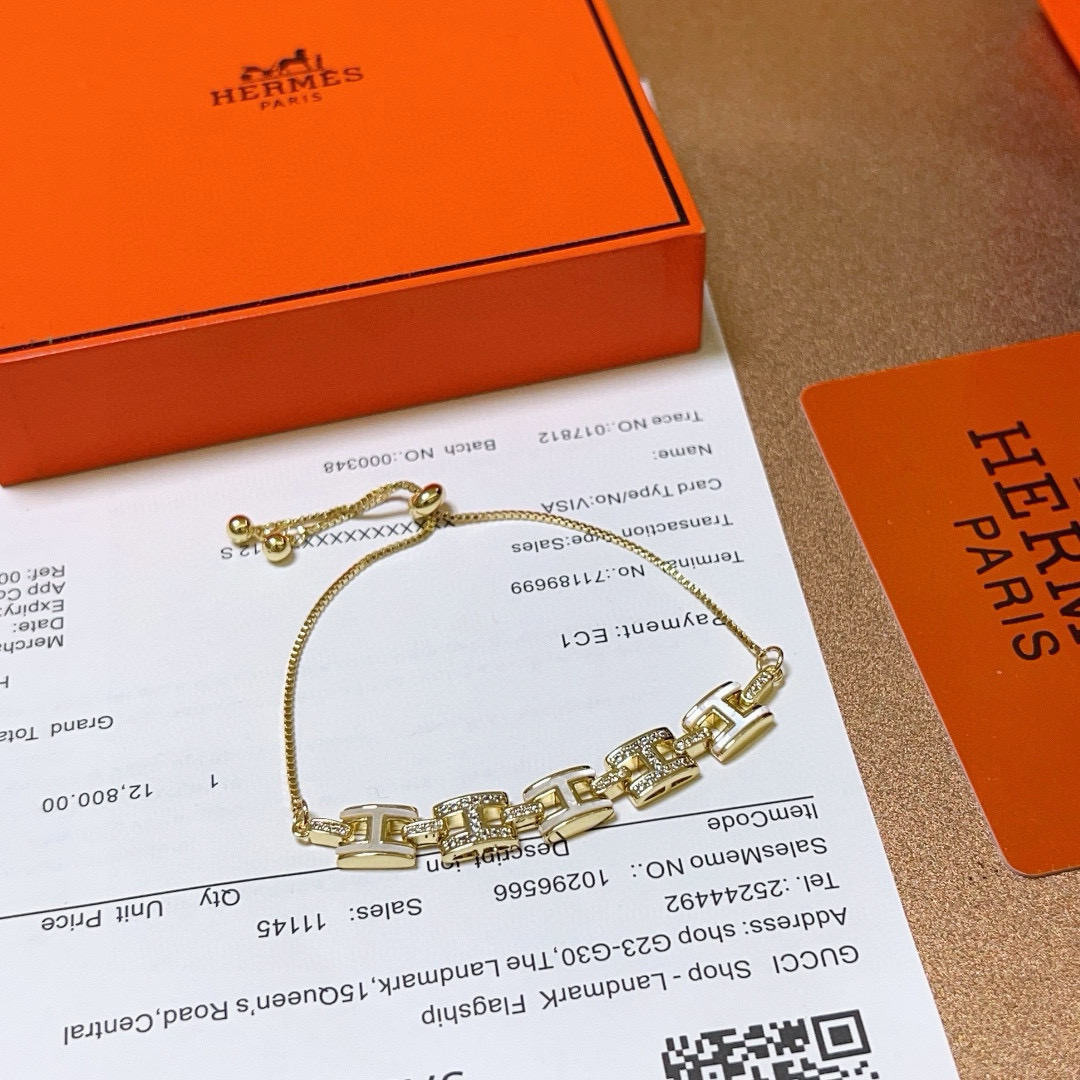 TOP HERMES H Bracelet - Gold
