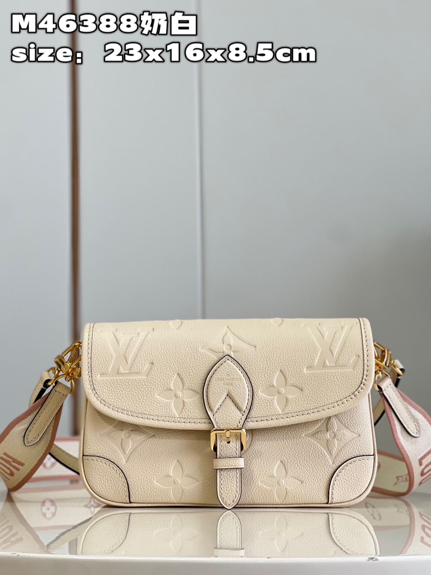 TOP Louis Vuitton LV Monogram  Diane Bag 23 x 16 x 8.5CM - White