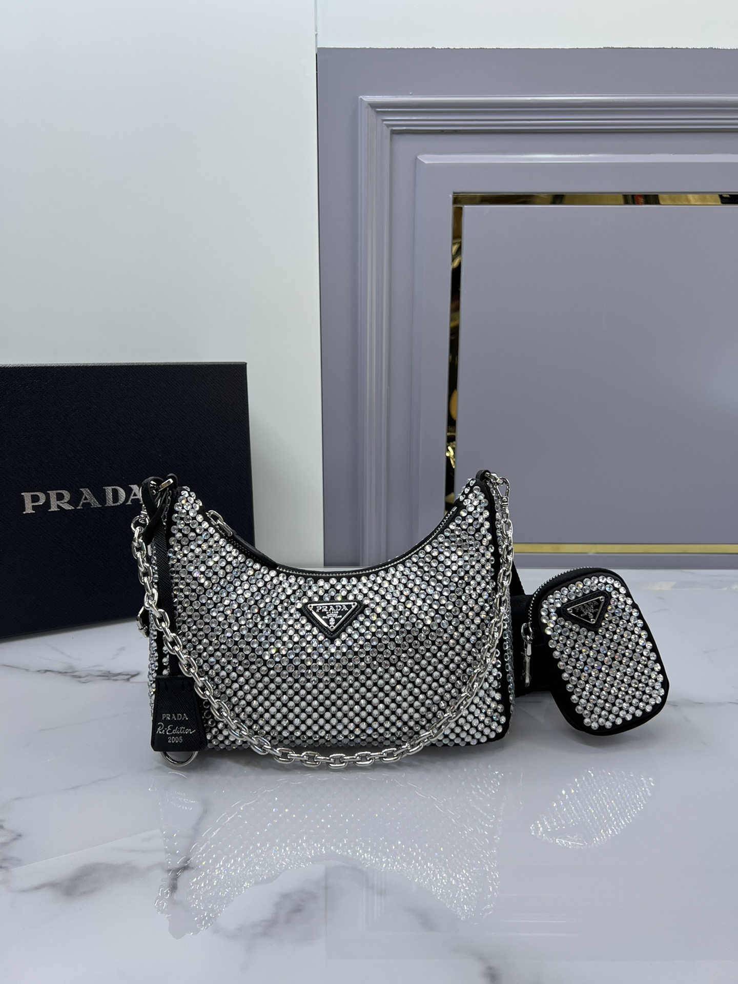 TOP PRADA Re-Edition 2000 Crystal full diamond Hobo Bags 22*17*6 cm - 4 Colors