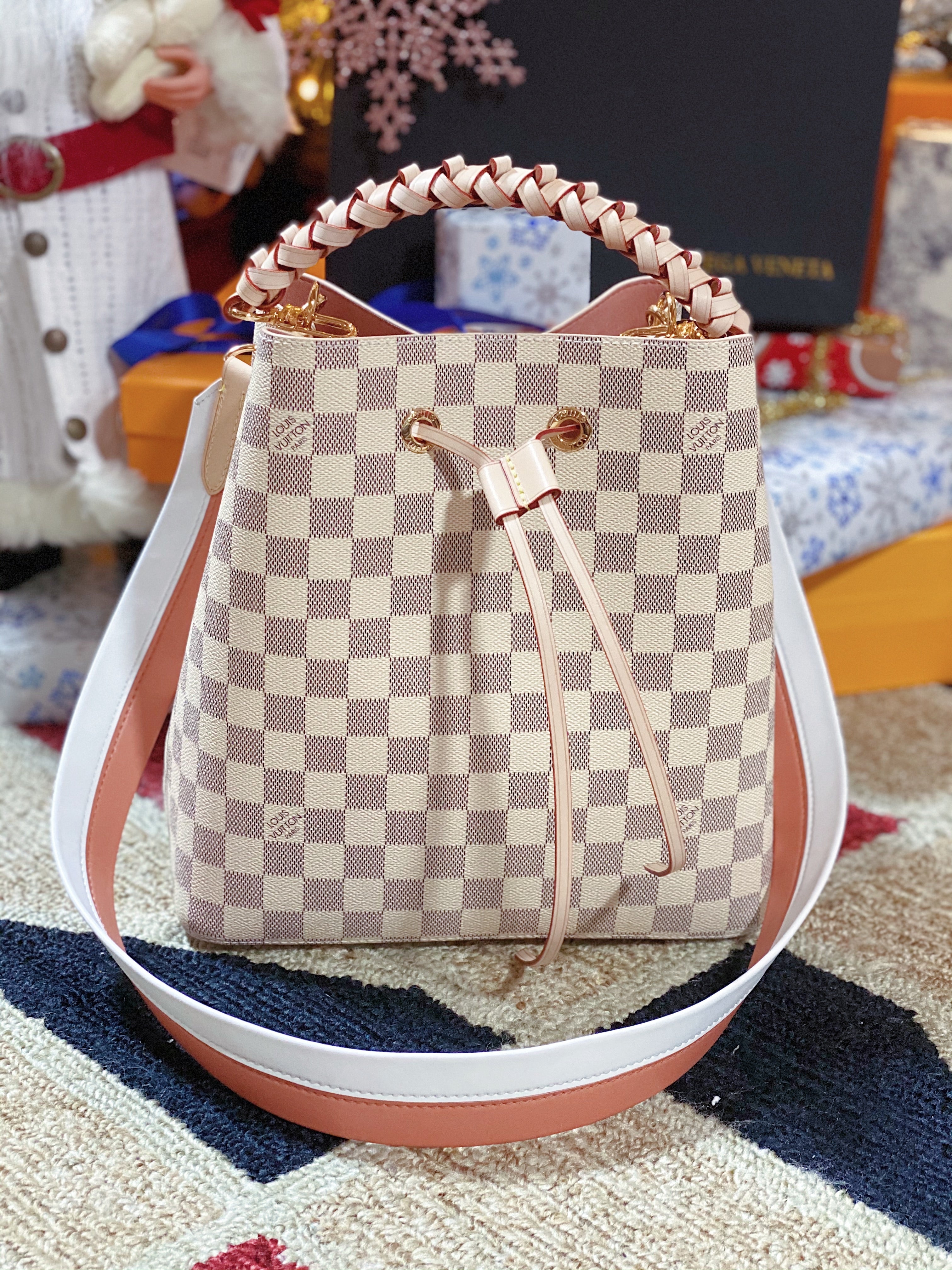 TOP Louis Vuitton LV  Noe Bag With Braided Handle 34x26x19cm - Damier Azur