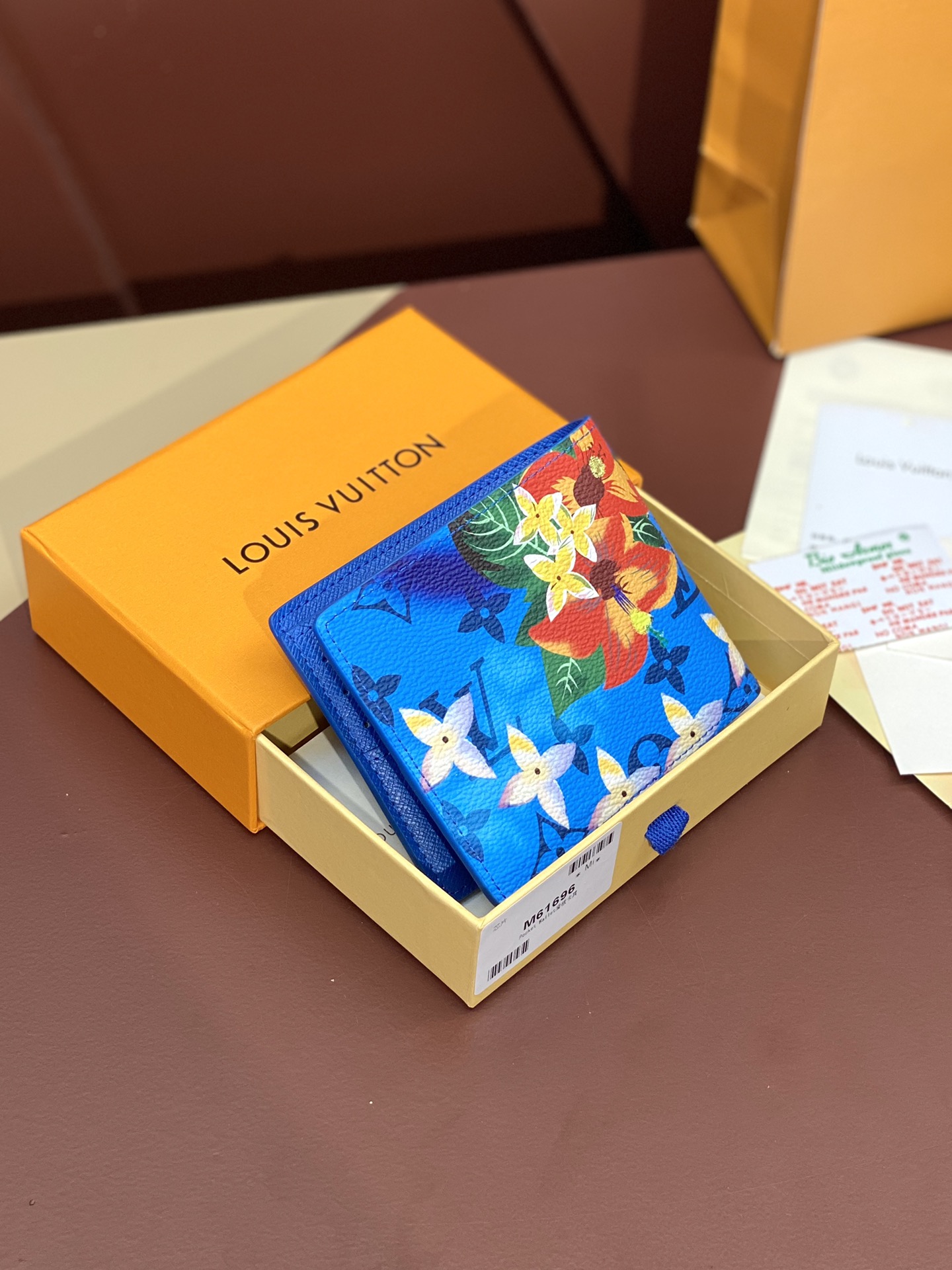 TOP Louis Vuitton LV Slender Wallet 11x8.5x2cm - Blue