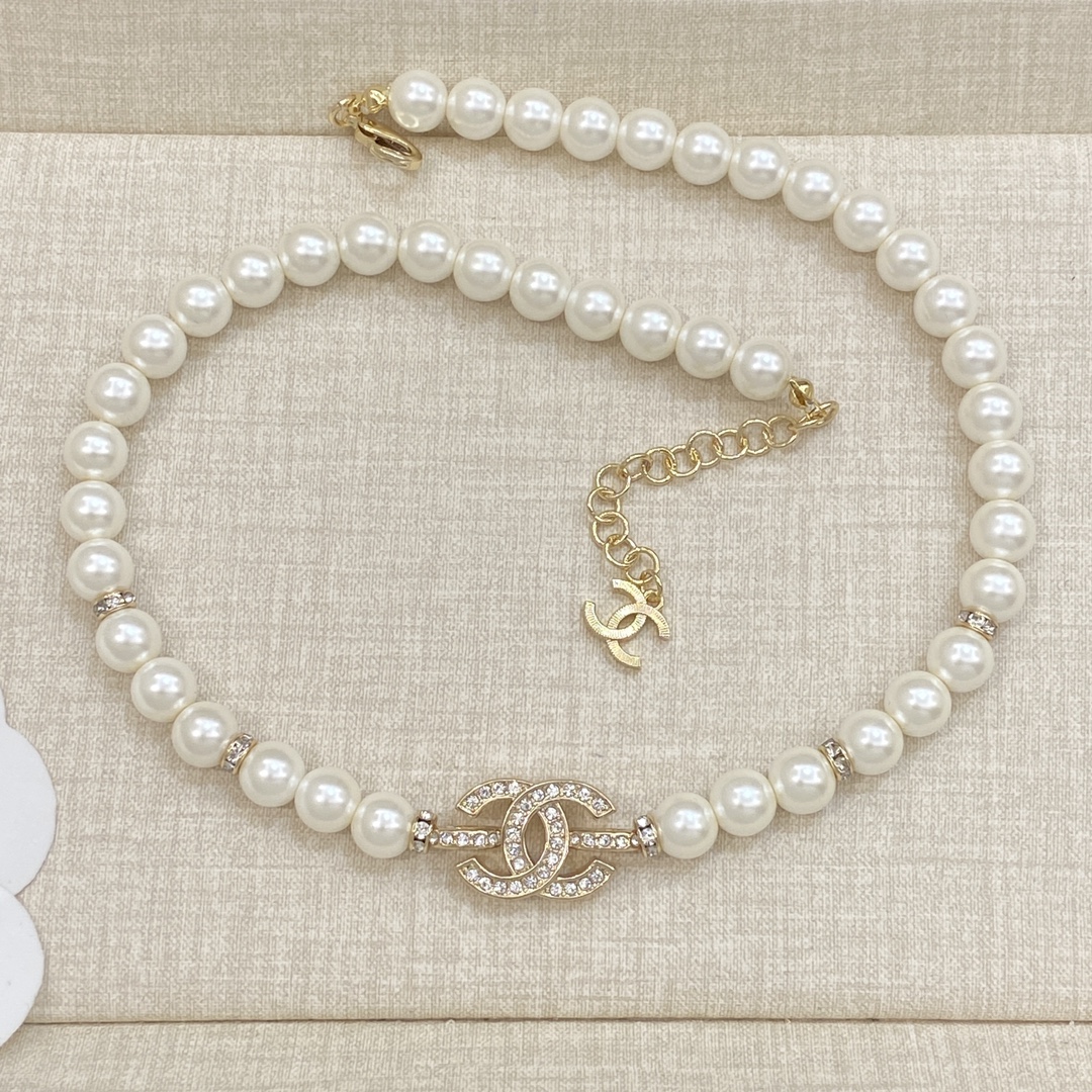 TOP CHANEL Necklace + Bracelet Set - Gold