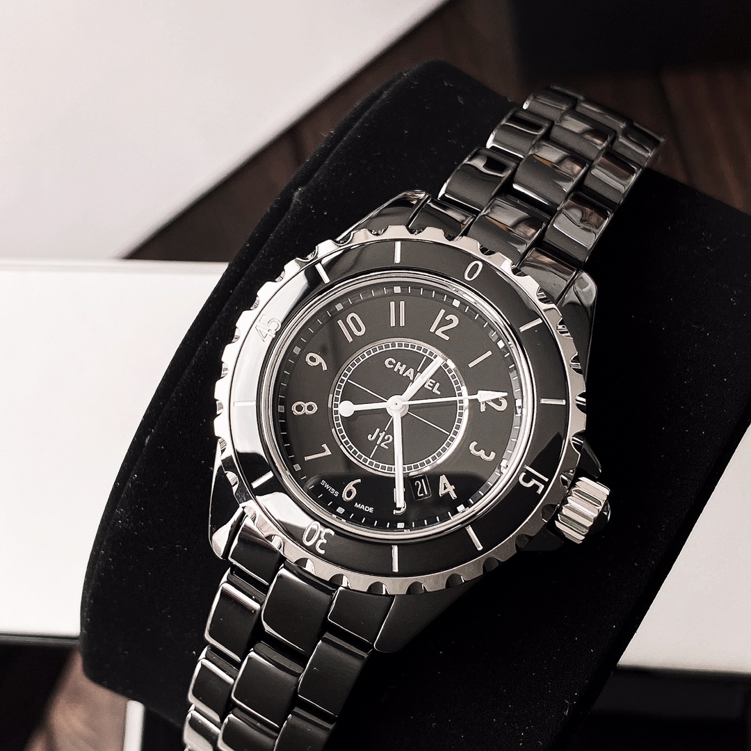CHANEL J12 Unisex Watch, Black Ceramic & Stainless Steel Bracelet Wristwatch with Date Display