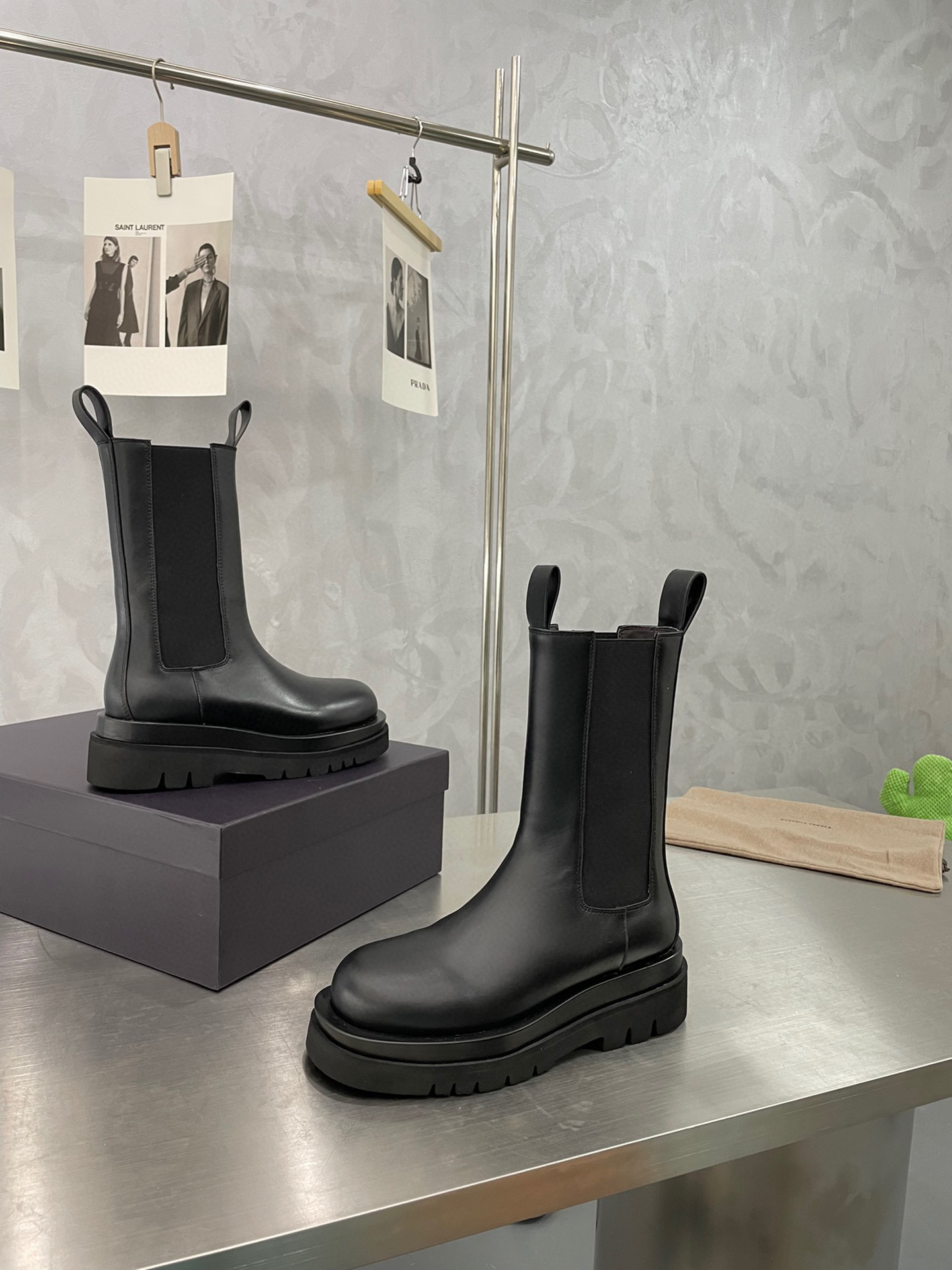 TOP Bottega Veneta BV Chelsea boots - Six Colours