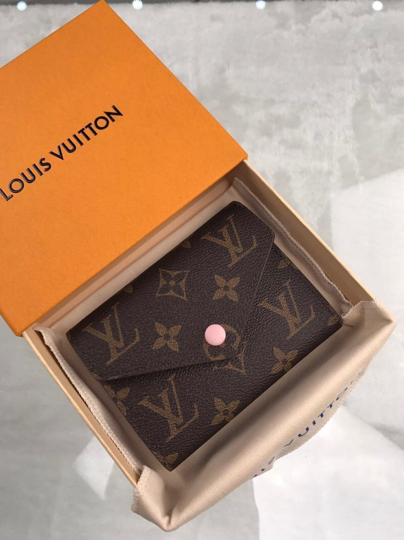 TOP Louis Vuitton LV LV Monogram Victorine Wallet - Pink