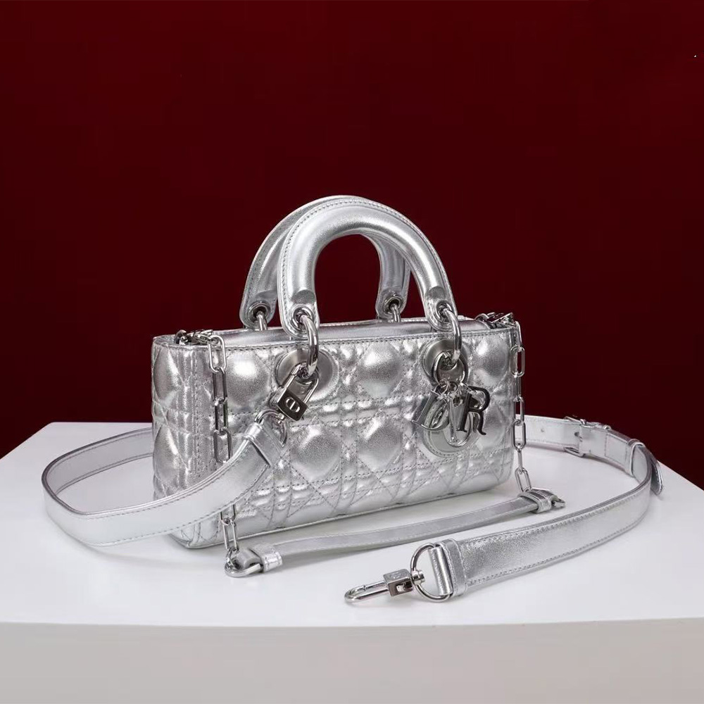 Dior Small Lady D-Joy Bag (7A regular version)