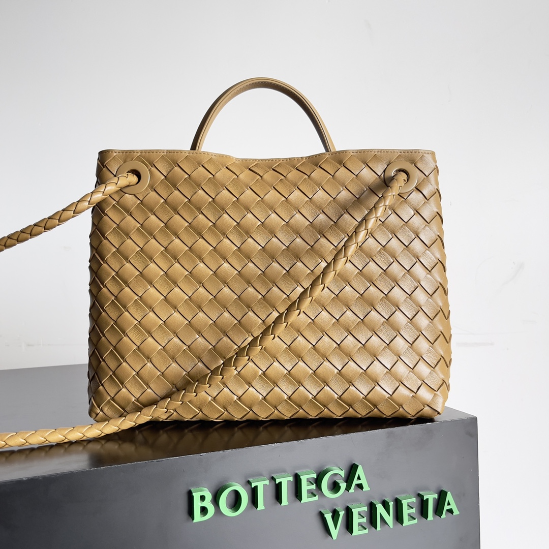 TOP Bottega Veneta BV Andiamo Bags Woven Handbags Lambskin