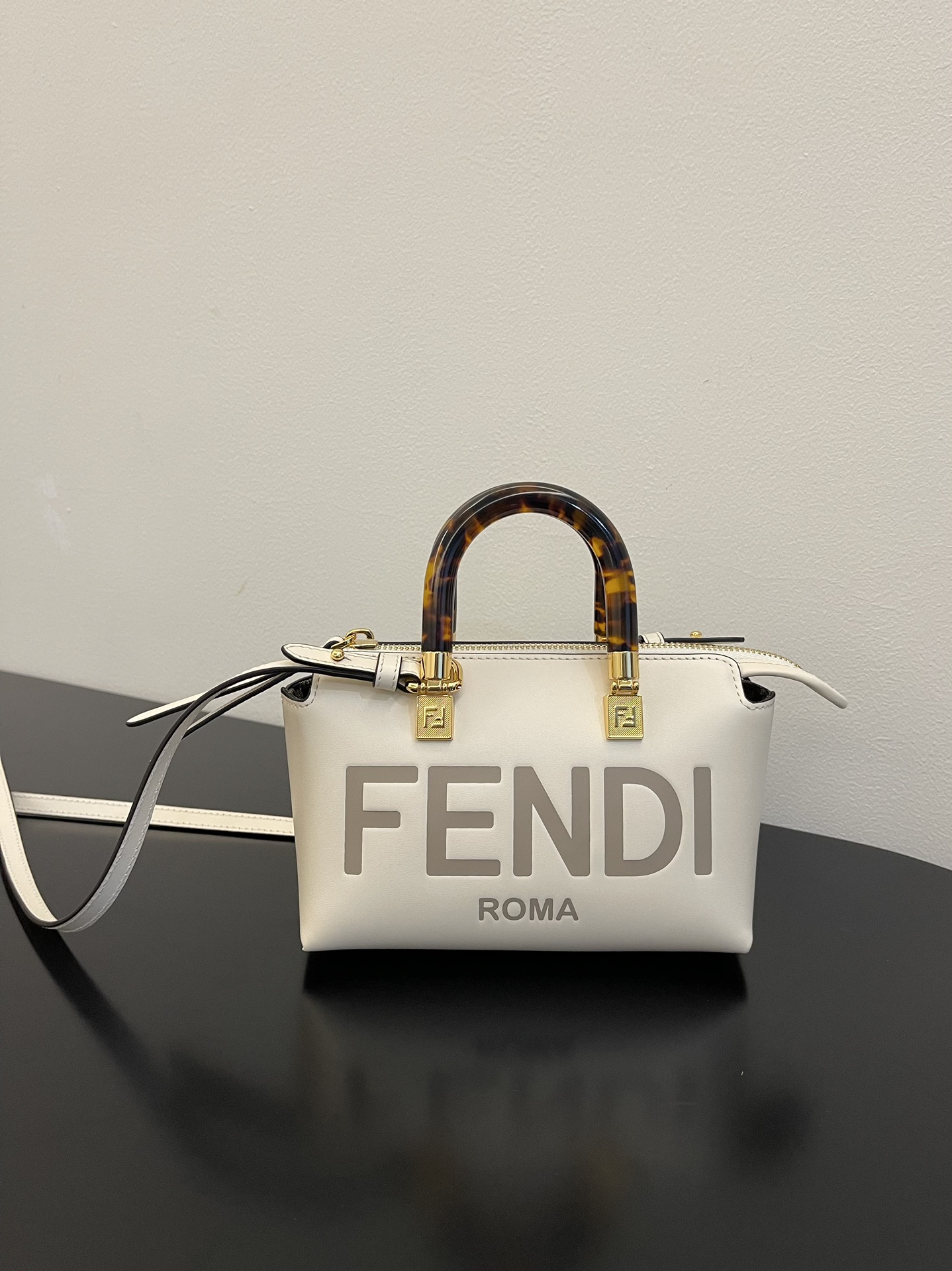TOP FENDI By The Way Boston Bag Mini 17x18x8cm - 5 Color